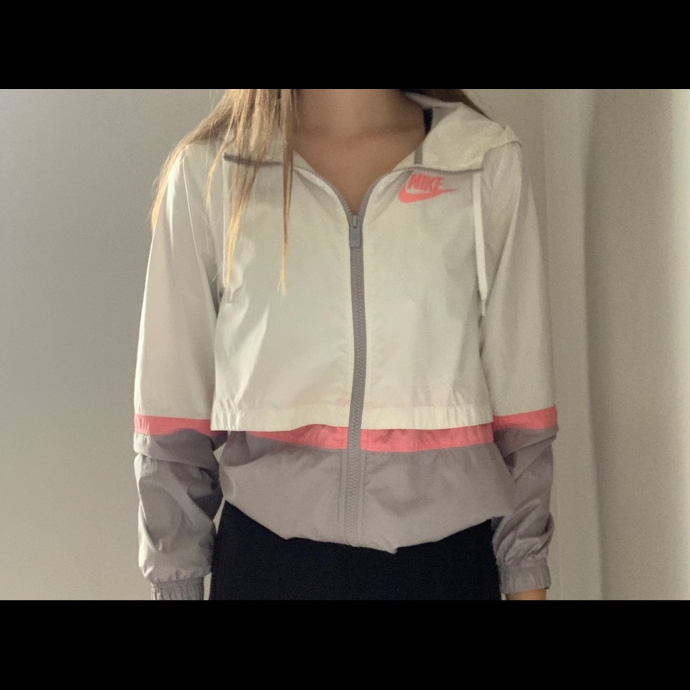 Nike wind breaker